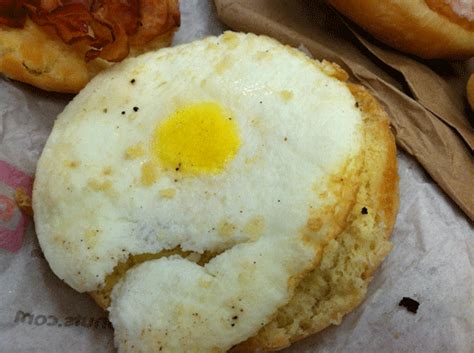 are dunkin donuts eggs fake